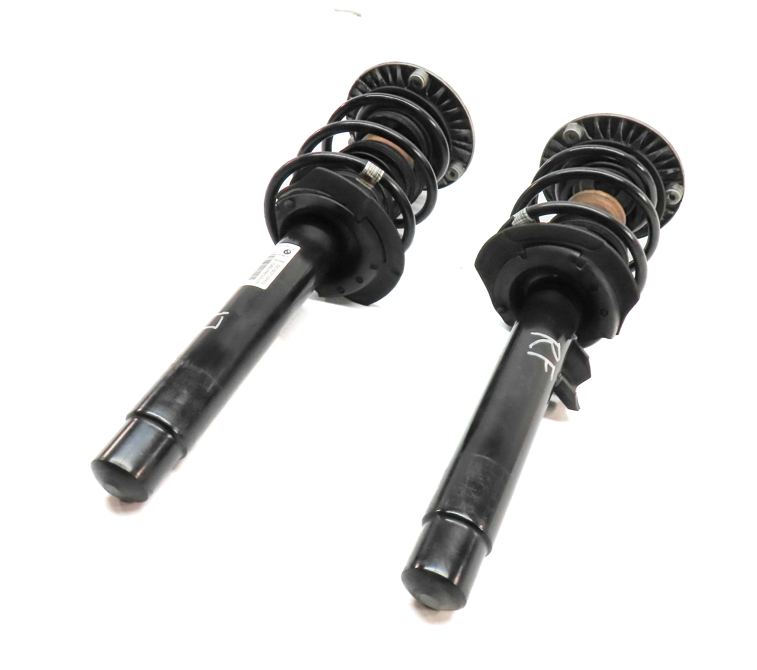 12-18 BMW 320i 328i 335i 340i (F30) RWD SEDAN FRONT STANDARD SHOCK STRUT SET 2 — exact item pictured